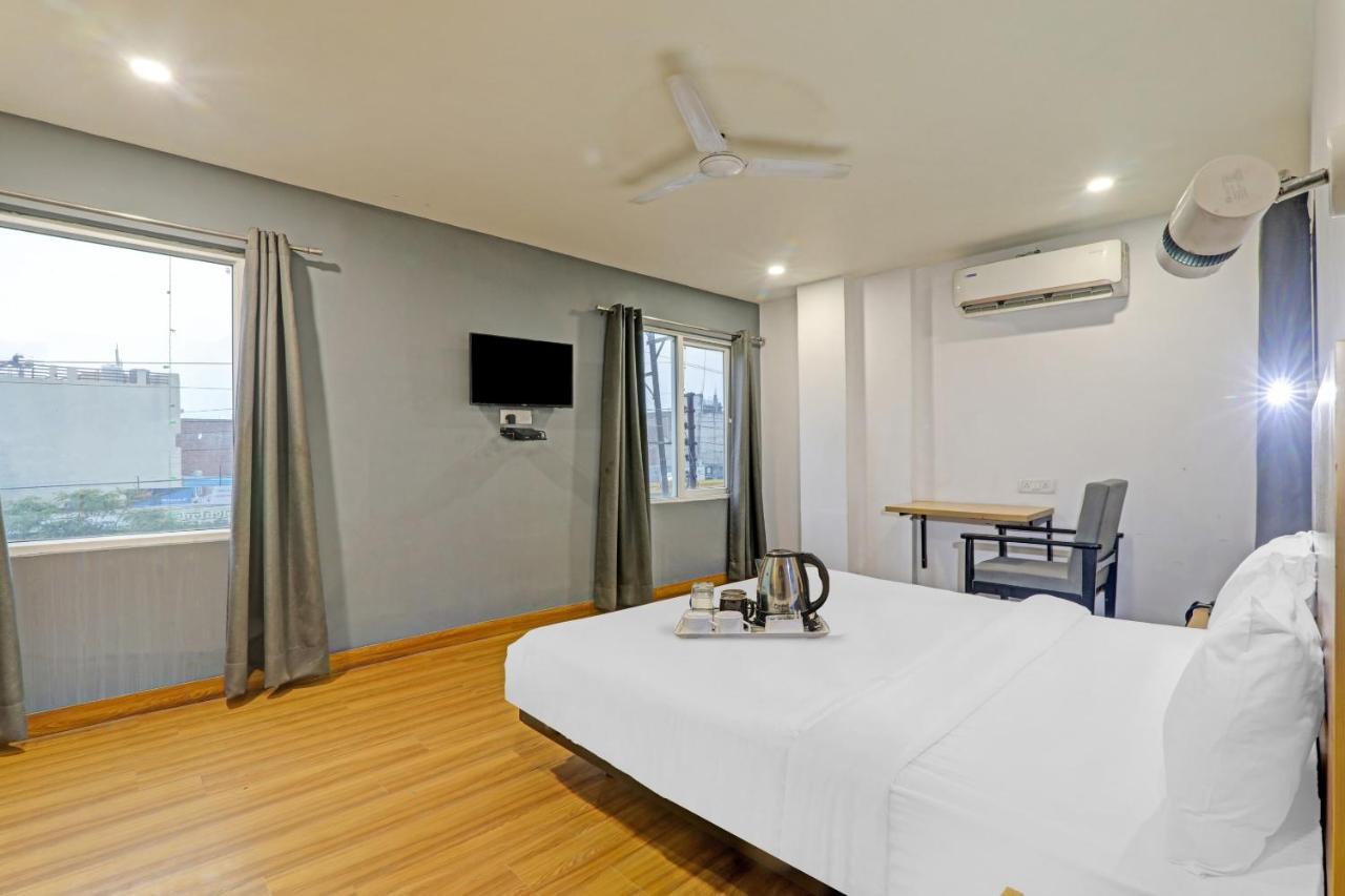 Townhouse The Shubham Hotel Bijnaur Bagian luar foto