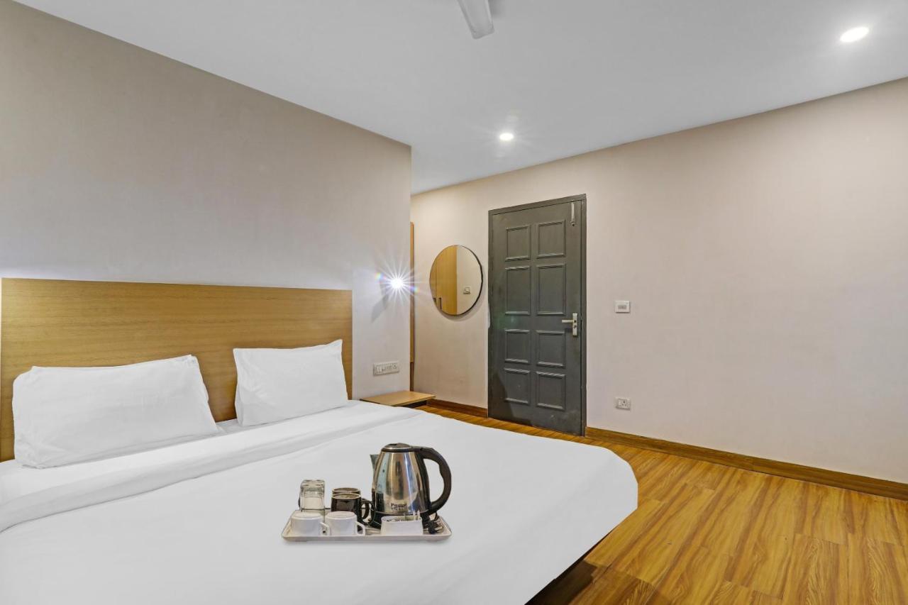 Townhouse The Shubham Hotel Bijnaur Bagian luar foto